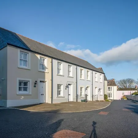 Ty Melyn - 2 Bedroom Cottage - Tenby Exterior photo